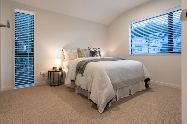 Photo of property in 65 Strathmore Avenue, Strathmore Park, Wellington, 6022