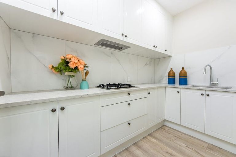 Photo of property in 19 Thomas Rielly Avenue, Hobsonville, Auckland, 0616