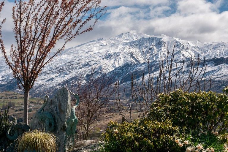 Photo of property in 6 Caldwell Lane, Lake Hayes, Queenstown, 9371
