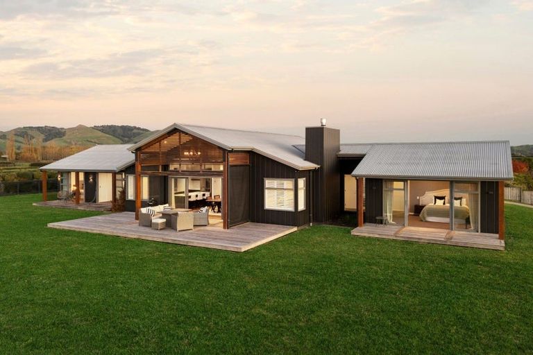 Photo of property in 99 Whare Marama Drive, Cambridge, 3432