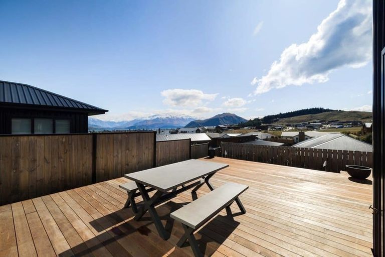 Photo of property in 65 Farrant Drive, Wanaka, 9305