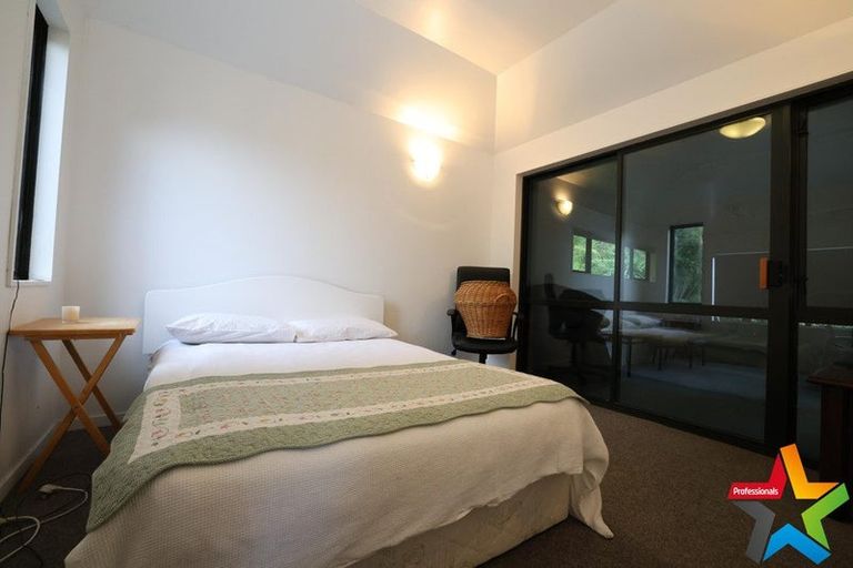 Photo of property in 31 Ewing Grove, Acacia Bay, Taupo, 3330