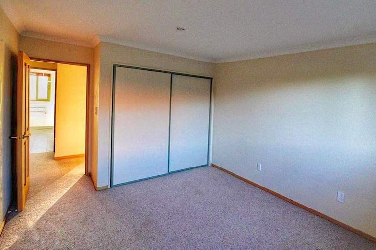 Photo of property in 9 Epsom Drive, Rangiora, 7400