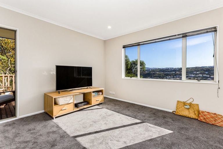 Photo of property in 81 Nevay Road, Miramar, Wellington, 6022