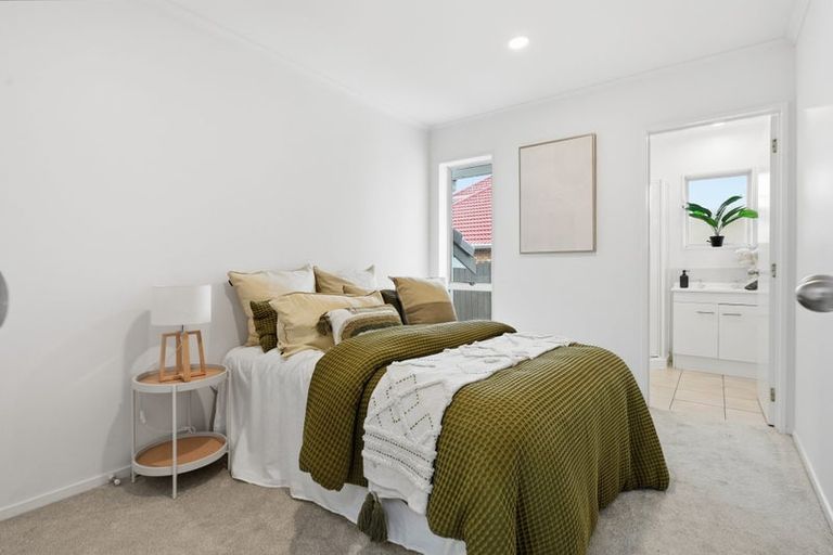 Photo of property in 10 Highgate Place, Somerville, Auckland, 2014