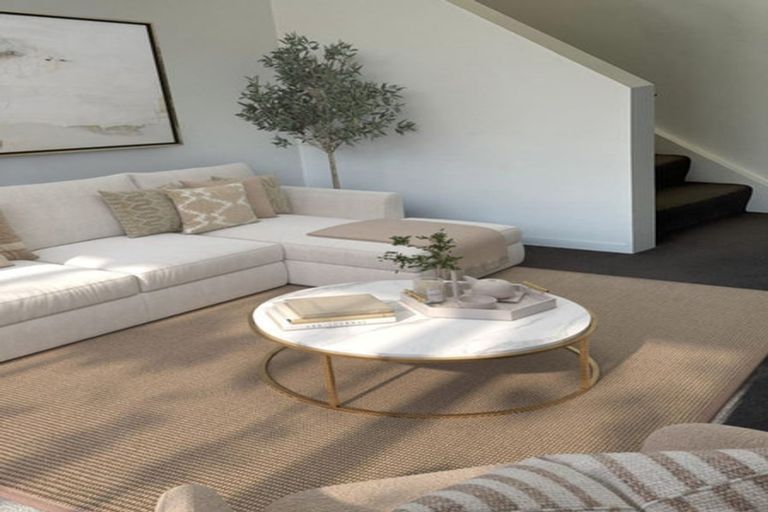 Photo of property in 42 Akaroa Drive, Maupuia, Wellington, 6022