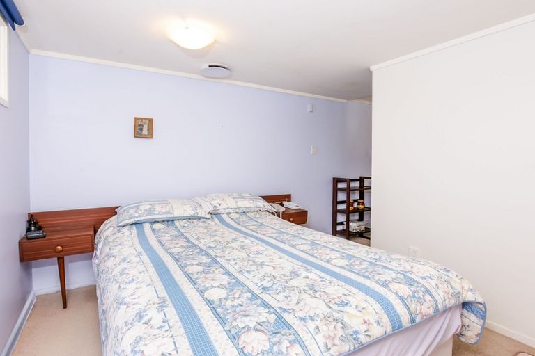 Photo of property in 135 Forest Hill Road, Henderson, Auckland, 0612