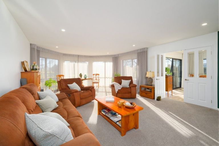 Photo of property in 22 Reeves Street, Cheviot, 7310