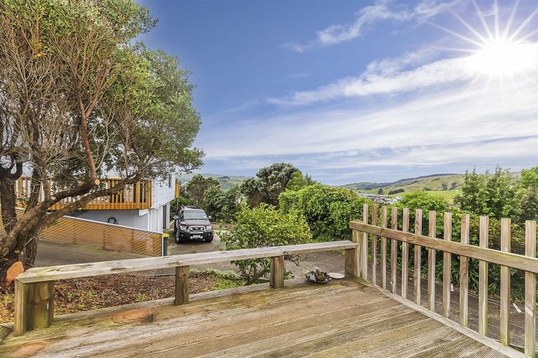 Photo of property in 42 Pope Street, Camborne, Porirua, 5026