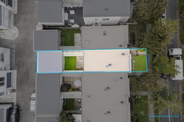 Photo of property in 13 Hakawai Avenue, Takanini, 2112