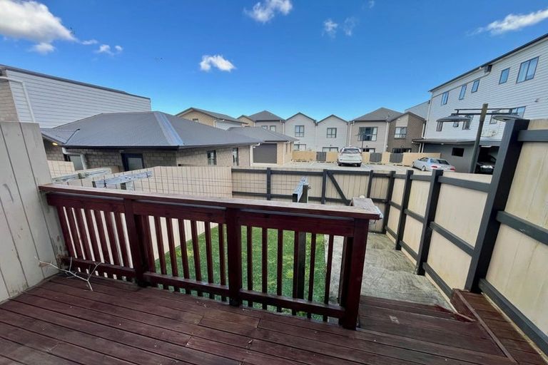 Photo of property in 3/3 Wallson Crescent, Wiri, Auckland, 2104