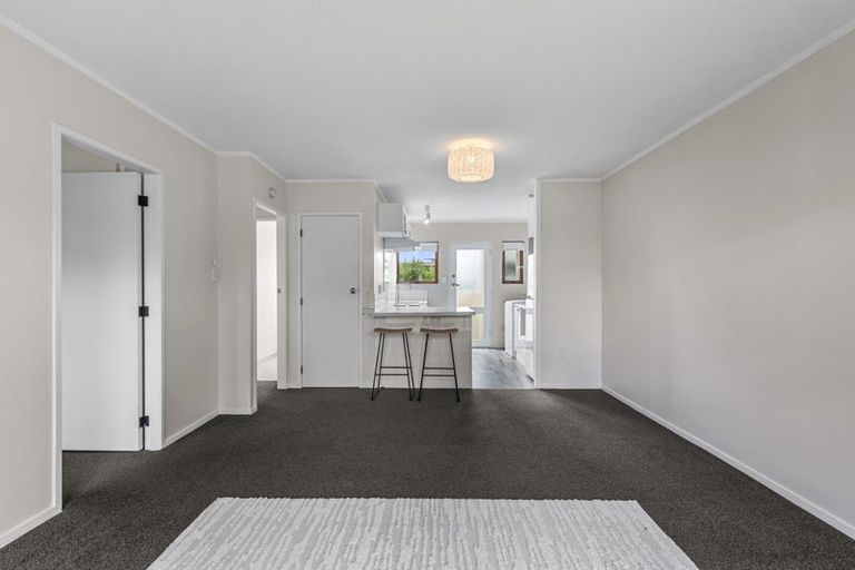 Photo of property in 2/14 Williams Street, Tauranga, 3110