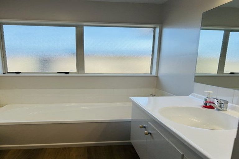 Photo of property in 19 Seascape Gardens, Bromley, Christchurch, 8062
