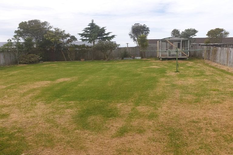 Photo of property in 91 Victoria Avenue, Waiuku, 2123