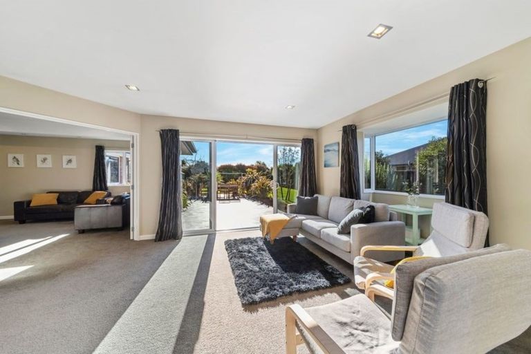 Photo of property in 27 Cameron Crescent, Rolleston, 7614