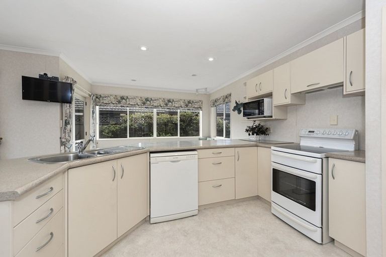 Photo of property in 14 Huntington Drive, Huntington, Hamilton, 3210