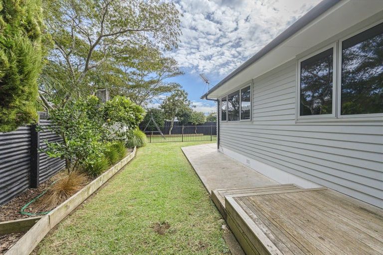 Photo of property in 3 Erica Place, Bell Block, New Plymouth, 4312