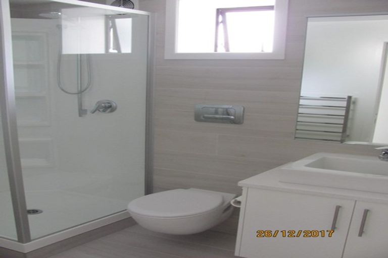 Photo of property in 12 Meadowvale Avenue, Forrest Hill, Auckland, 0620