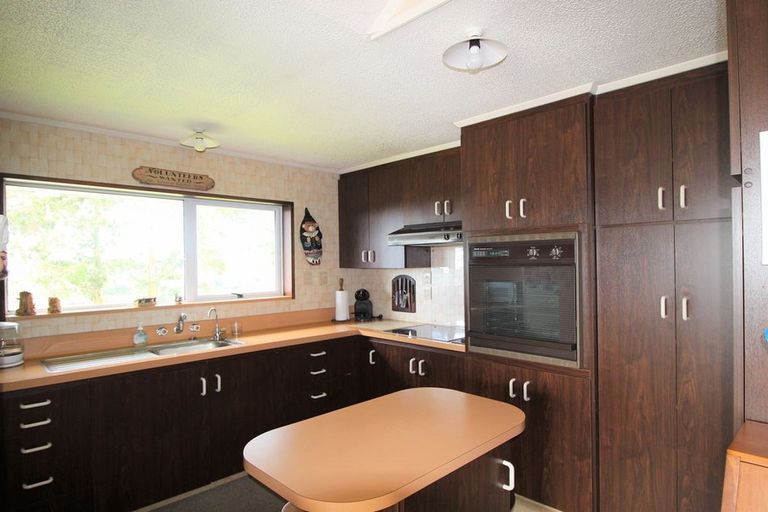 Photo of property in 150 Perth Street, Holmes Hill, Oamaru, 9401