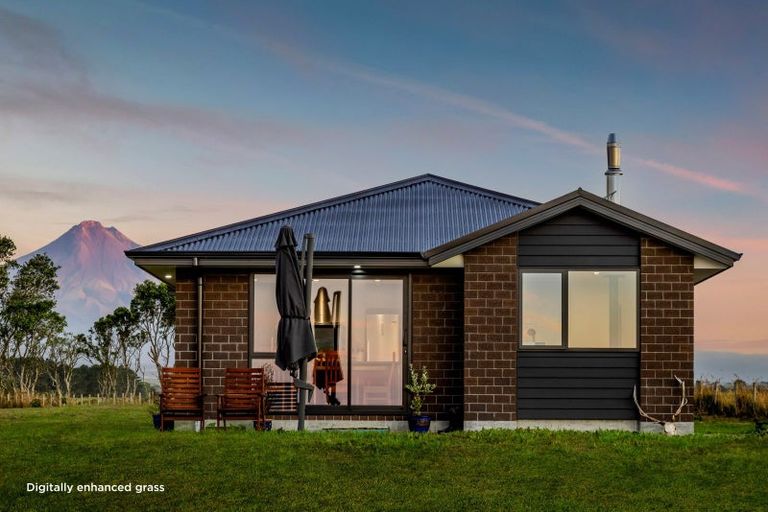 Photo of property in 229d Hoani Road, Okato, 4381