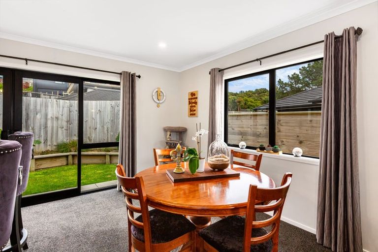 Photo of property in 29 Topsail Way, Whitby, Porirua, 5024