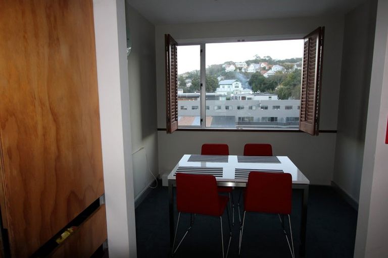 Photo of property in Qba Apartments, 4t/51 Webb Street, Mount Cook, Wellington, 6011