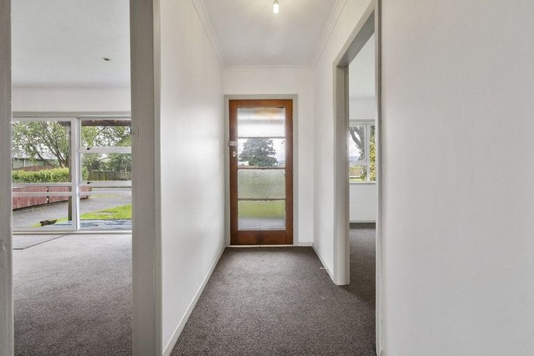 Photo of property in 22 Waterloo Crescent, Hokowhitu, Palmerston North, 4410