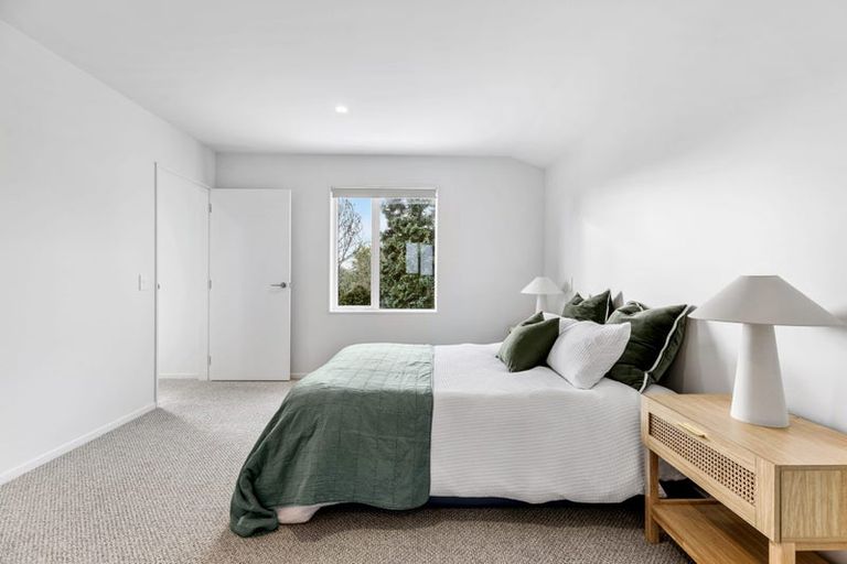 Photo of property in 3/92 Holly Road, St Albans, Christchurch, 8014