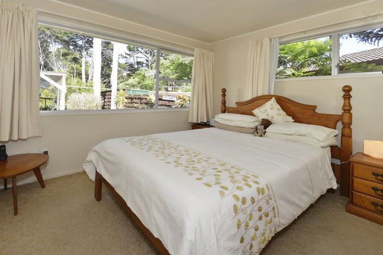 Photo of property in 25 Allington Road, Massey, Auckland, 0614