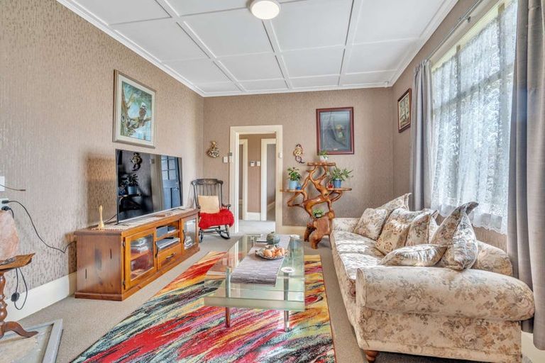 Photo of property in 14 Ruawai Wharf Road, Ruawai, 0530