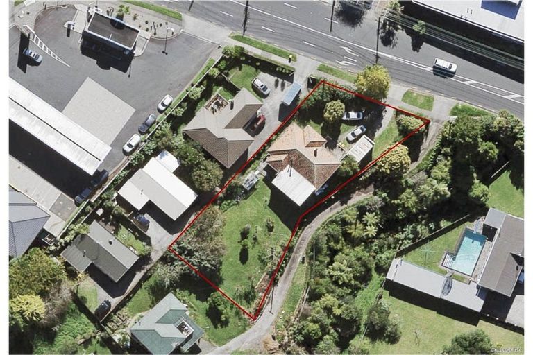 Photo of property in 5 Margan Avenue, New Lynn, Auckland, 0600