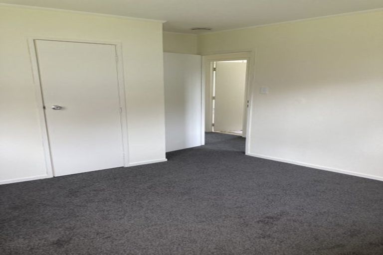 Photo of property in 67 Sunvue Road, Glen Eden, Auckland, 0602