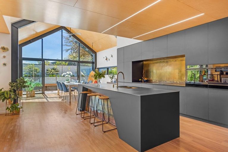 Photo of property in 10 Evesham Lane, Springlands, Blenheim, 7201