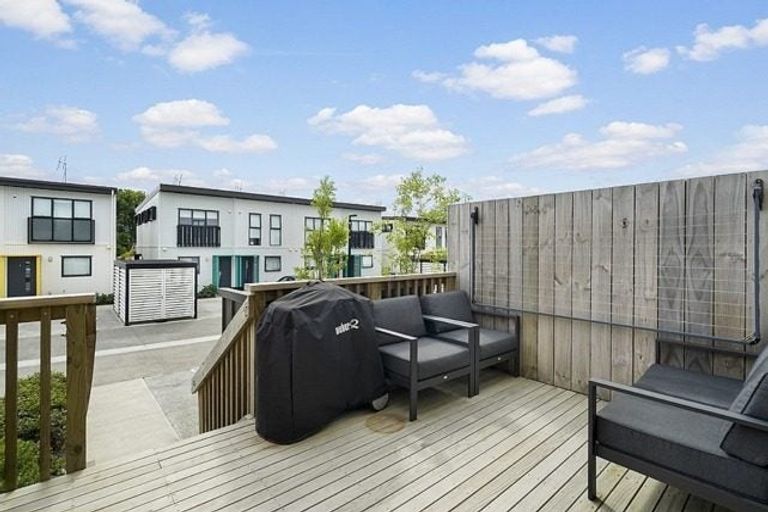 Photo of property in 74d Opaheke Road, Opaheke, Papakura, 2113