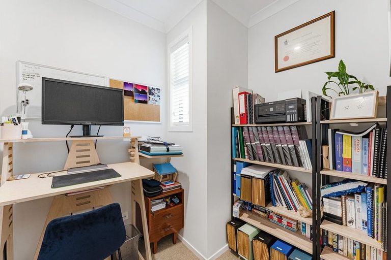 Photo of property in 35 Harding Drive, Papamoa Beach, Papamoa, 3118