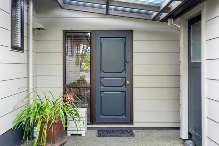 Photo of property in 19 Epping Place, Richmond Heights, Taupo, 3330