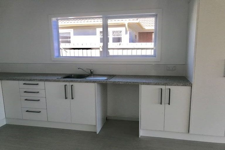 Photo of property in 203 Estuary Road, South New Brighton, Christchurch, 8062