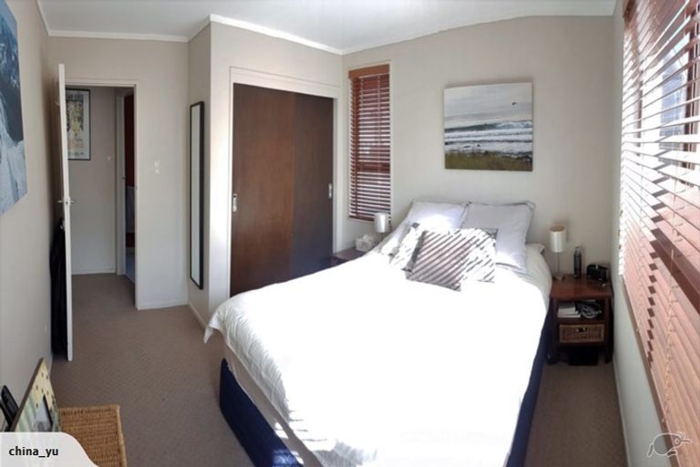 Photo of property in 102u1 Lyall Parade, Lyall Bay, Wellington, 6022