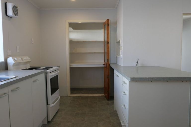 Photo of property in 28 Kapiti Road, Paraparaumu, 5032