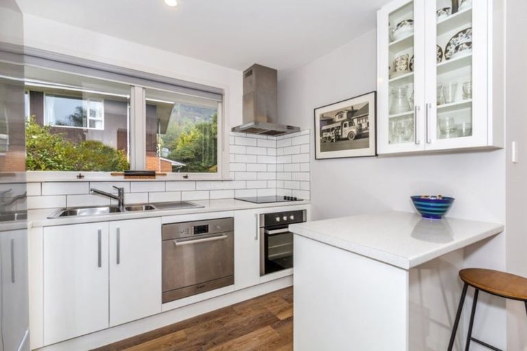 Photo of property in 5b Wedgewood Avenue, Cashmere, Christchurch, 8022