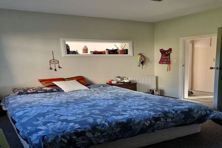 Photo of property in 76 Mornington Road, Brooklyn, Wellington, 6021