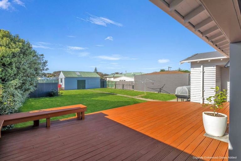 Photo of property in 14 Kings Avenue, Gonville, Whanganui, 4501