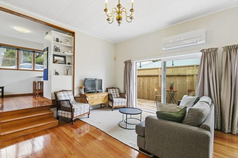 Photo of property in 75 Burgess Road, Johnsonville, Wellington, 6037