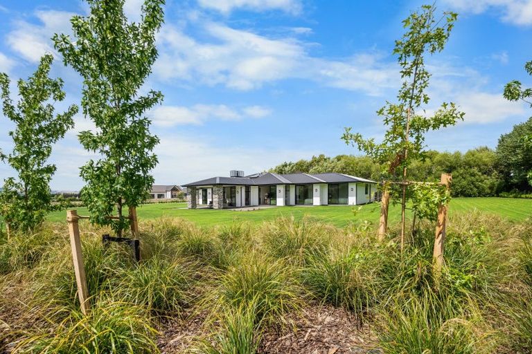 Photo of property in 21 Classiebawn Lane, Prebbleton, 7676