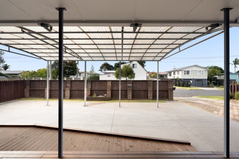 Photo of property in 16 Leander Street, Mount Maunganui, 3116