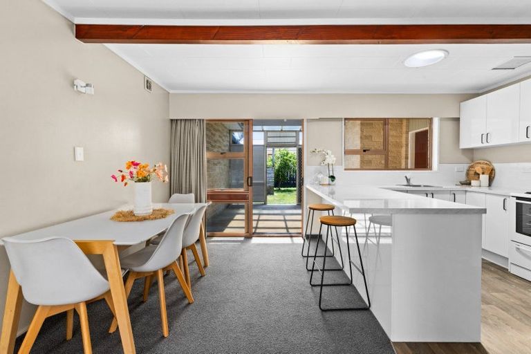 Photo of property in 7 Ngarimu Street, Havelock North, 4130