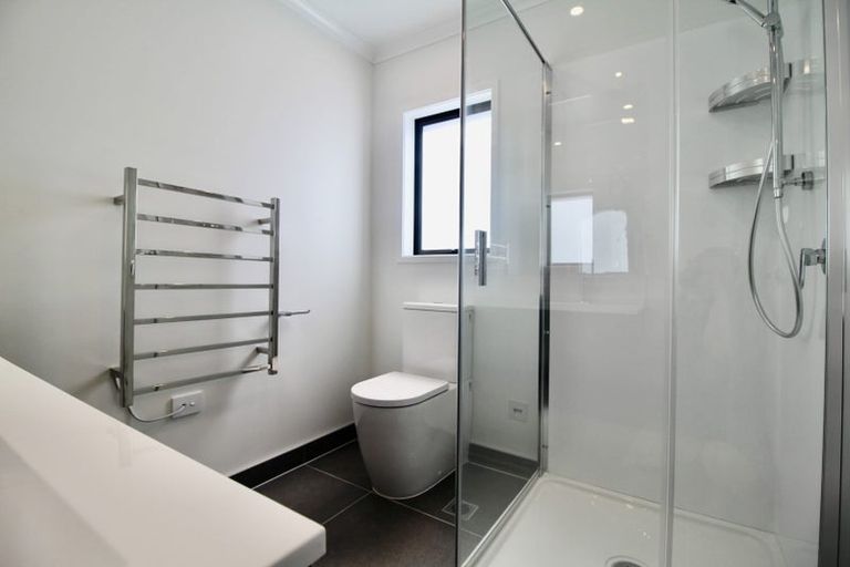 Photo of property in 64 Nugget Avenue, Hobsonville, Auckland, 0616