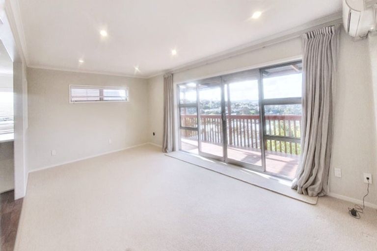 Photo of property in 19 Scott Road, Stanmore Bay, Whangaparaoa, 0932