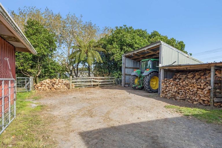 Photo of property in 6324 South Road, Pungarehu, Opunake, 4685