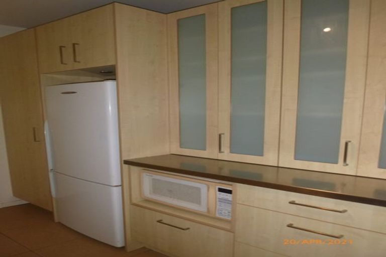 Photo of property in 38b/2 Blakeborough Drive, Forrest Hill, Auckland, 0620